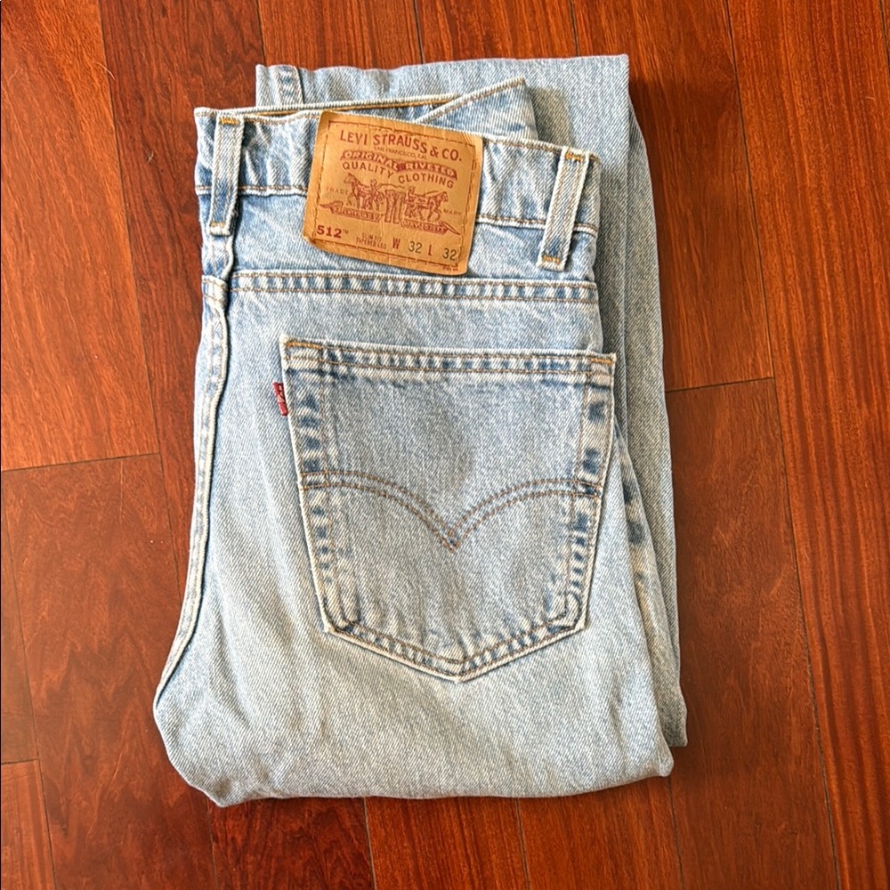 Vintage 1998 Levi’s 512 Red Tab like new